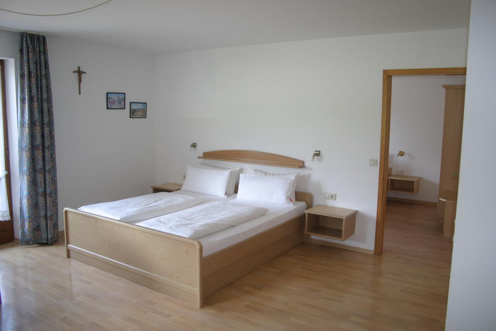 Gaestehaus Elisabeth Schwangau Rum bild
